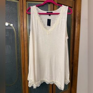 Ladies Lane Bryant Cream Top size 18/20 BRAND NEW